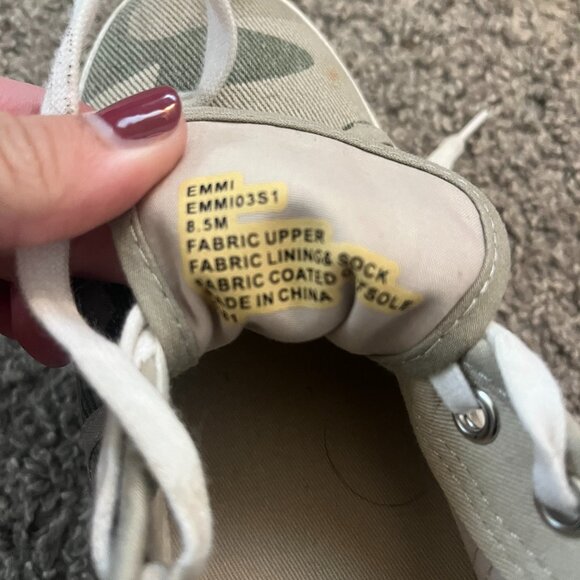 Steve Madden Camo Platform Sneakers - Picture 3 of 6